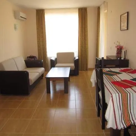 One-Bedroom Apartment * סבטי ולאס