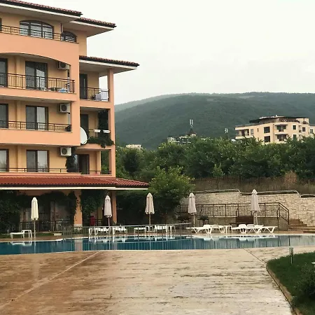 One-Bedroom Apartment * סבטי ולאס